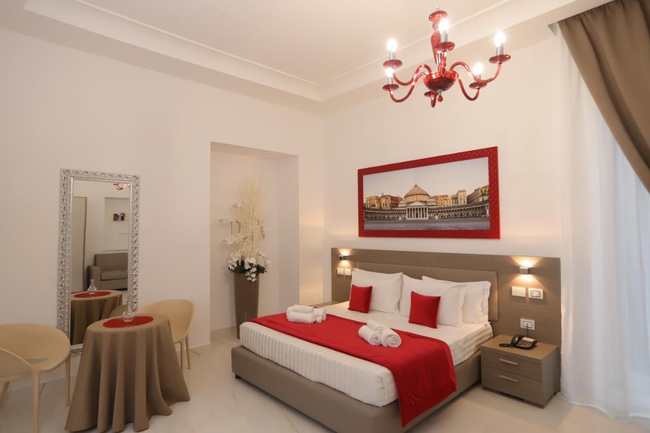 Mecla Suites Неаполь Екстер'єр фото