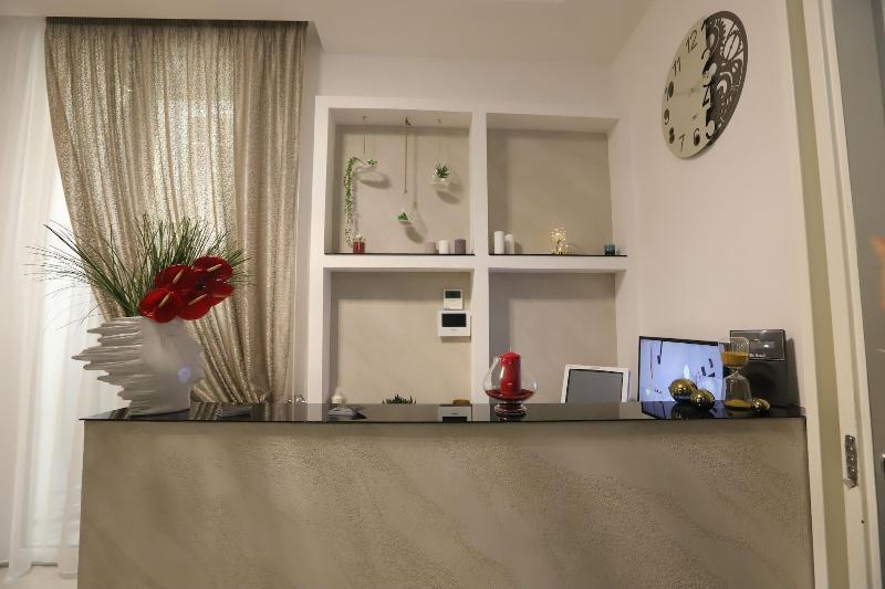 Mecla Suites Неаполь Екстер'єр фото