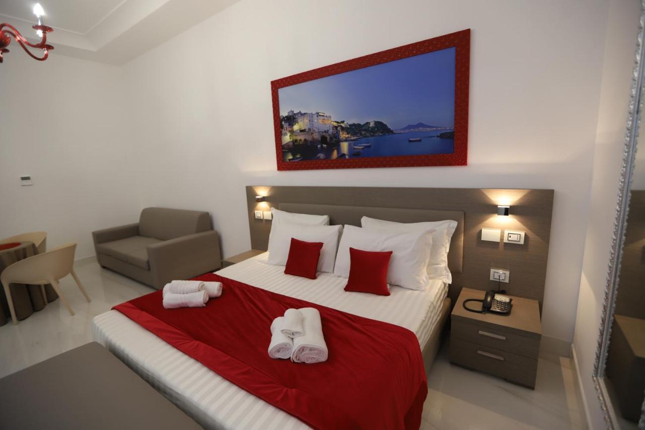 Mecla Suites Неаполь Екстер'єр фото